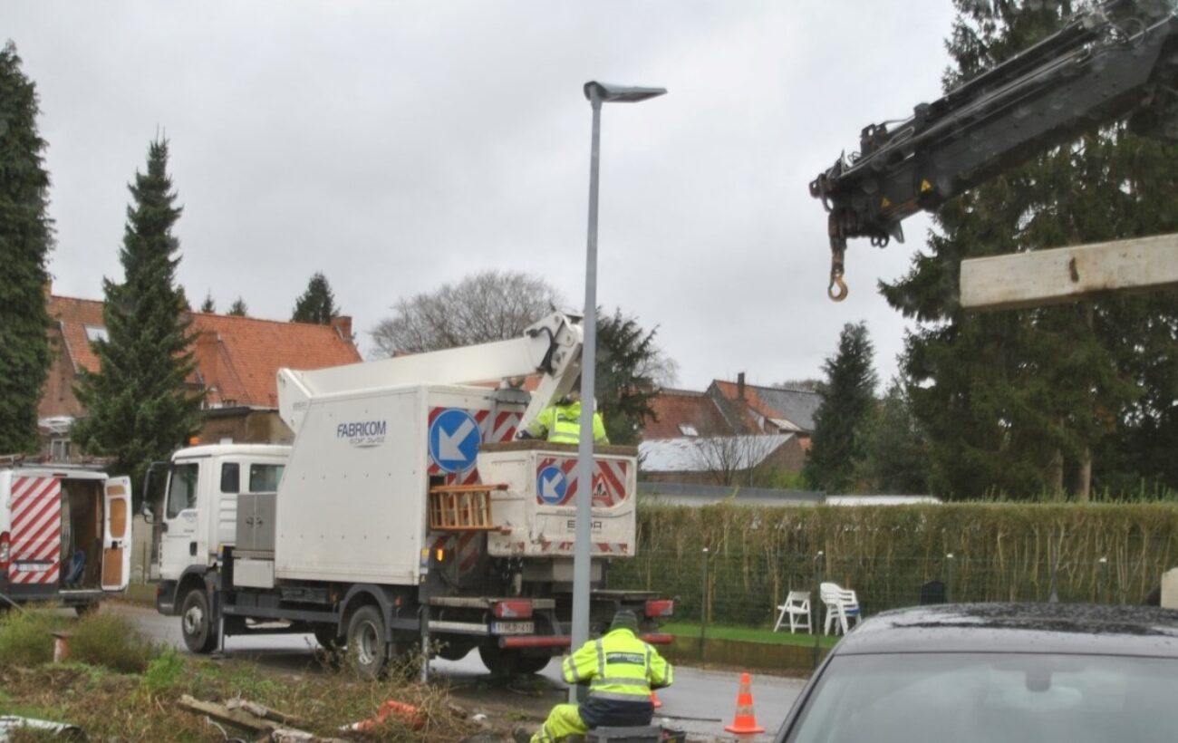 Bbimagehandler Filemedia1451openbare verlichting krinkelstraat jpg